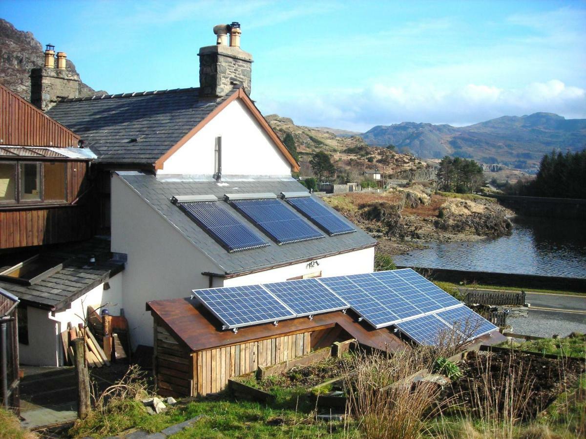 Bryn Elltyd Eco House Guest House Blaenau Ffestiniog Exterior photo